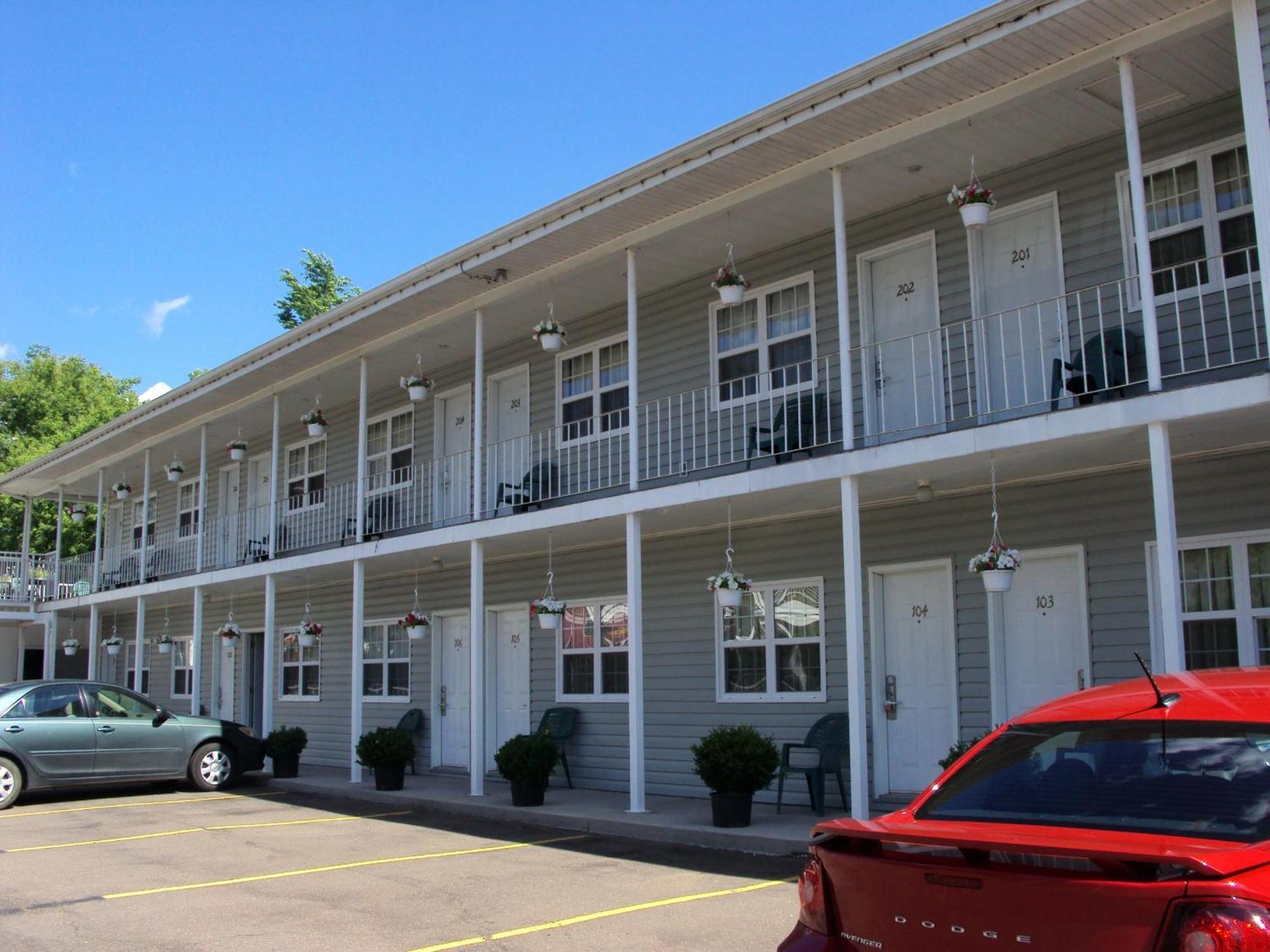 Midtown Motel & Suites Moncton Eksteriør bilde
