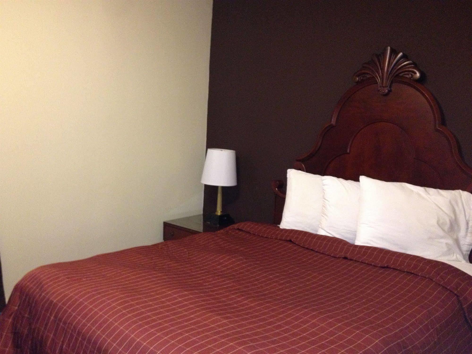 Midtown Motel & Suites Moncton Eksteriør bilde