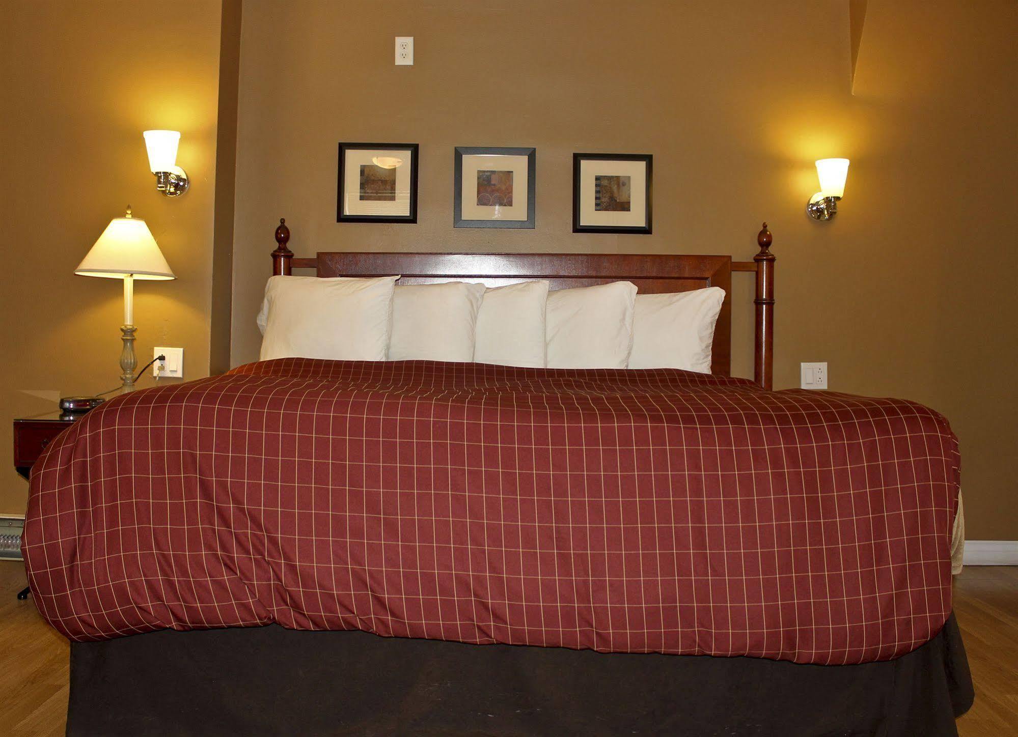 Midtown Motel & Suites Moncton Eksteriør bilde