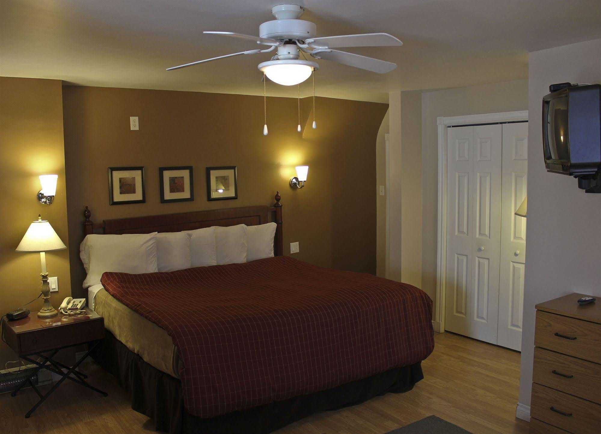 Midtown Motel & Suites Moncton Eksteriør bilde